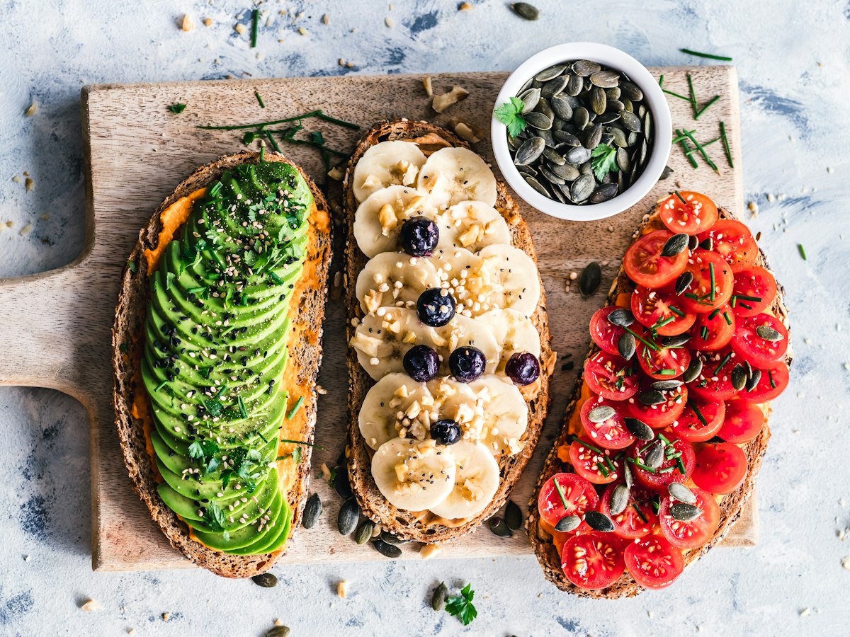 Green leafy vegetables, a dietary staple for a healthy and diverse gut microbiome